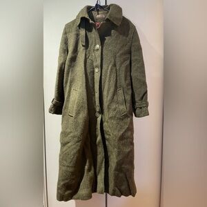 Pure Virgin Wool Long Coat – Timeless Olive Green